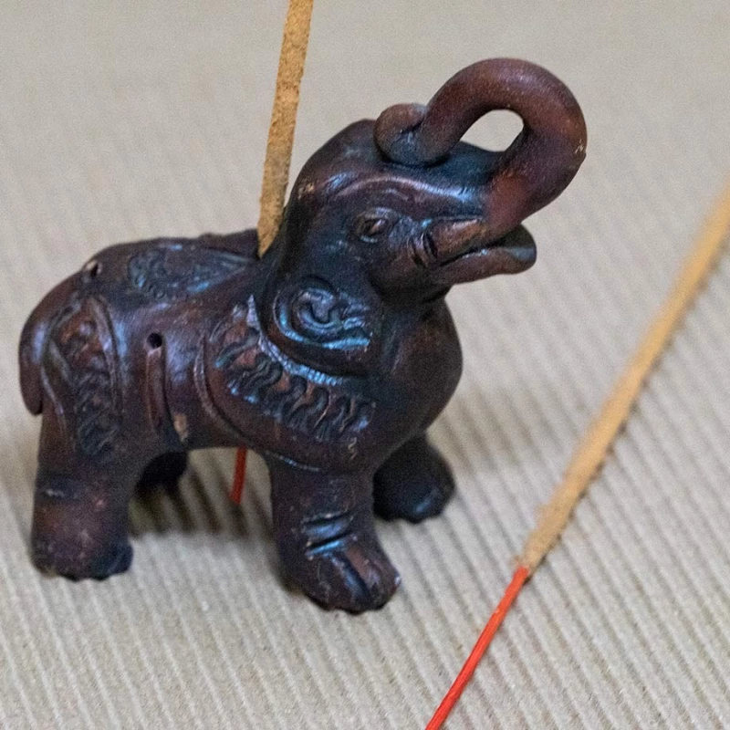 Inciensario elefante IN52NE