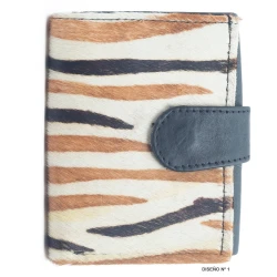 Cartera pequeña de piel trifold con estampado animal print