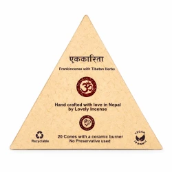 Conos de incienso frankincense con hierbas tibetanas elaborados en Nepal